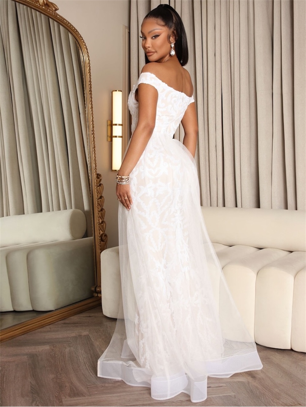 Off-Shoulder Lace Mermaid Bridal Gown with Tulle Overlay - M - Picture 3 of 5